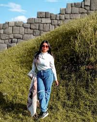 Luz Tello (@ltello.arq) • Instagram photos and videos