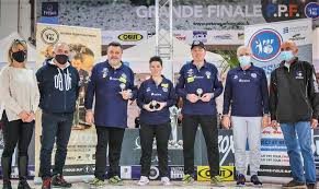 The pétanque world championships are international pétanque competitions organized by the international federation of petanque and provençal game; Daisy Frigara Licenciee Du Club De Petanque De Lamballe Brille Avec Les Champions Saint Brieuc Maville Com