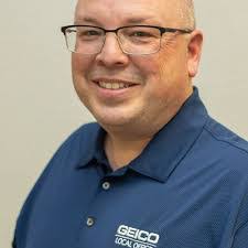 Brenda Baumhardt's Instagram, Twitter & Facebook