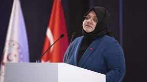 Aile ve sosyal politikalar bakanlığı pandemi destek müracaat etmek istiyorum. Aile Calisma Ve Sosyal Hizmetler Bakani Selcuk Calisma Hayatinda Biz De Devlet Olarak Ucuncu Bir Aktoruz