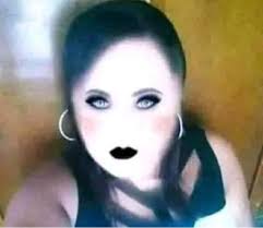 Abril Vásquez (@abril7312)