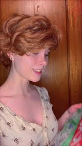 Beverly Marsh Key Necklace