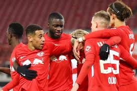 Rb leipzig acknowledges contact between bayern and upamecano. Menang Atas Stuttgart Rb Leipzig Ke Puncak Bundesliga Halaman All Kompas Com