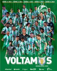 Finalização bloqueada, guilherme castilho (juventude) finalização com o pé direito de fora da área. O Juventude Esta De Volta A Serie A Futebol