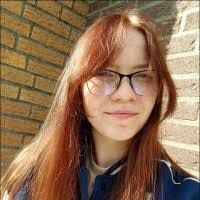 Amanda Wolken's Instagram, Twitter & Facebook