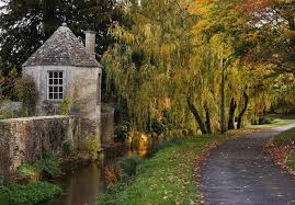 Traditional, quaint, and charming villages in the stunning cotswolds, all built with the golden to save you a little bit of time, here are the top 10 places you should visit whilst on holiday in the cotswolds 15 Of The Best Free Things To Do In The Cotswolds Log House Holidays 2021 2022