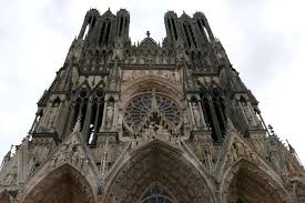 Franciaország kulturális és történelmi városa címet viseli. Make Reims A Pit Stop On The Way Home From Normandy Stripes