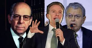 Influenciado por sus abuelos, su padre y Camacho Solís