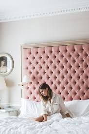 Magari hai girato già x più lo metti, più i tuoi muscoli si indeboliscono; Dietro Al Letto Cosa Metto Fashion News Magazine