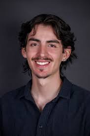 Kari Buck's Instagram, Twitter & Facebook