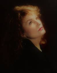 A l'intérieur… A l'intérieur... A l'intérieur... A l'intérieur...