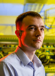 Rethinking biomimicry in synthetic non-heme iron complexes