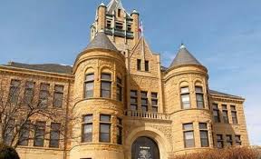 Johnson County Courthouse Iowa City Ia Iowa City Travel Fun Iowa