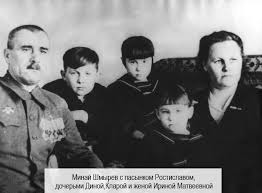 Пунище велижского уезда витебской губернии — 3 сентября 1964, витебск). Batko Minaj Radi Obshej Pobedy On Pozhertvoval Svoimi Detmi Mir Istorii Yandeks Dzen