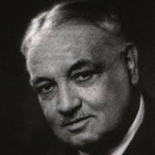 Yahya Kemal BEYATLI Kimdir? - Yahya Kemal Beyatlı Kız Mesleki ve Teknik  Anadolu Lisesi
