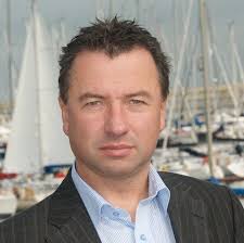 Trevor Gamble (@tatgamble)