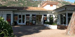 He died on august 20, 2015 in paris, france. Ajaccio La Maison De Tino Rossi Cambriolee Le Point