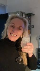 Hi, I'm Carol Isherwood! I'm a mum of two, 55 years young, and I absolutely  love what I do. Why? Because I get to meet amazing people, share my  knowledge, and help