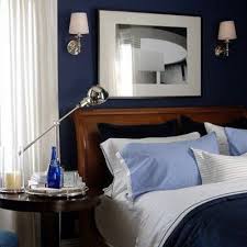 Great Masculine Bedroom Love That Blue Wall Spalnya