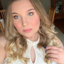 Abigail Pennington's Instagram, Twitter & Facebook