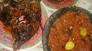 Sebenarnya ada juga cilok bakar nanti akan kita bahas pada artikel selanjutnya. Cara Membuat Bumbu Untuk Ikan Bakar Bagian 2 Youtube