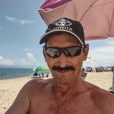 Faleceu ontem (27), dona Rosilda Coutinho, mãe de nossa amiga Aline Azevedo  Goulart. Nossos sinceros sentimentos aos familiares e amigos.