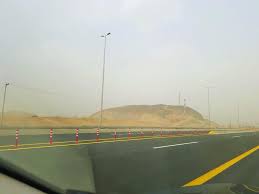 نائب أمير مكة يتفقد حي الرياض وطريق الموت صحيفة مكة