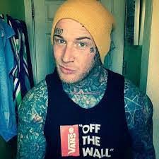 Keith Pyles's Instagram, Twitter & Facebook