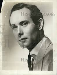 1948 Leonard Elliott the man in the picture