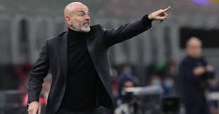 Non è vero ma ci seedorf. Da Padre Pioli Ai Simpson Milan I Social Sono Scatenati Ilmilanista It