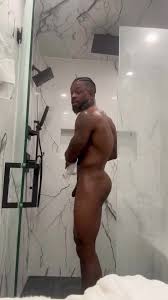 Black Guys: Straight hunk loves being naked and… ThisVid.com
