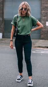 Taylormadestyle & tinyacorn/ 70s, 90s, gossip… Basic Outfits 2020 Jeans Outfit Women Cute Casual Outfits Spring Outfits Casual