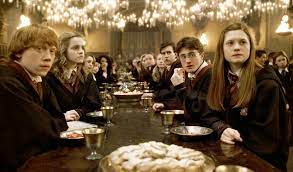 Acaba sen bu mükemmel seriye ne kadar hakimsin? The New Harry Potter Themed Hogwarts Hall That S Gone A Little Bit Vegan News Livekindly