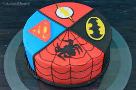 Team grün ist von der zweiten aufgabe begeistert und entführt die jury geschmacklich nach afrika in das reich vom black panther. Comic Superhelden Torte Backen Fondant Motivtorte Selber Machen Absolute Lebenslust