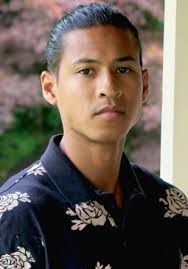 Edison Hunter's Instagram, Twitter & Facebook