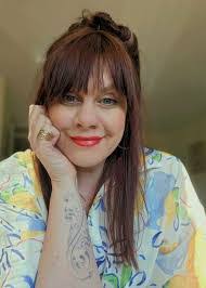 Danielle Cool's Instagram, Twitter & Facebook