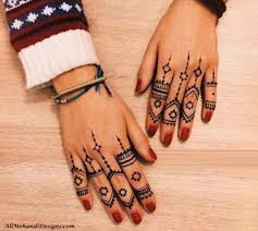 This design pattern has named under its appearance as an ornament. 1000 Easy Finger Mehndi Designs Henna Finger Ideas