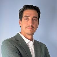 300+ "Kucic" profiles