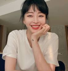 종합한예슬 남친은 10살 연하 연극배우 류성재…고소영 드디어ㅎㅎㅎ 2 서예지, 백상예술대상 인기상 수상…불참 후 '자축' Bvhskwjctykrhm