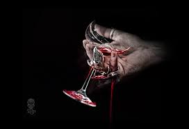 He sees: Breaking Glass | THE ICONOPHILE