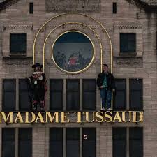 Im pop stars bereich befindet sich die wachsfigur von michael jackson, britney spears, robbie williams oder. Gepackaufbewahrung Madame Tussauds Museum Nannybag