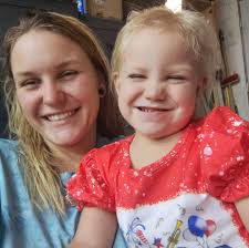 Jaidyn Alexis when she was younger 🫶