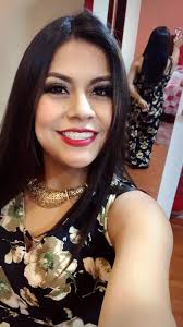 Una sonrisa 😃 para recibir esta hermosa semana carnavalera 🧼 🎊 Con el  auspicio de MASAJES DE RELAJAMIENTO Y ANTI ESTRÉS DE #JOSE_AGUILAR  💆‍♀️separé su cita para ese buen masaje: 9177702525