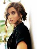 NELLY FURTADO