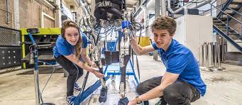 Das video stellt das system vor. Exoskelett