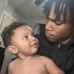 Daphne Pickett's Instagram, Twitter & Facebook