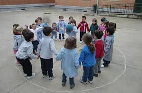 Aprenderán a negociar, a competir y a disfrutar como nunca. Los 10 Mejores Juegos De Patio Para Ninos Guia