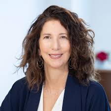 Laurie Sobel's Instagram, Twitter & Facebook