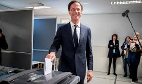 Karakteraanvallen de amerikaanse verkiezingen van 2016 waren nietsontziend, harder en onbeschaamder dan ooit tevoren en hebben de grootste agressor beloond met het presidentschap. Verkiezingen Worden Coronaproof Schone Potloden Kuchschermen En Digitale Volmachten Politiek Ad Nl