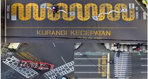 Top Travel Keren Desain Unik Ular Tangga Hiasi Zebra Cross Di Bandung Okezone Travel